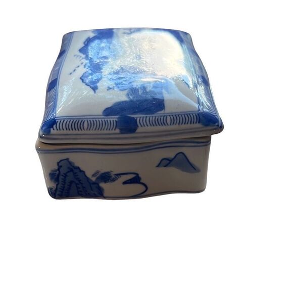 Vtg. Japanese Hand Painted Ceramic Cigarette Trinket Box Town Painted Blue - Picture 2 of 9
